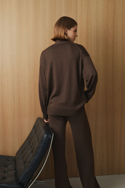 Women's knitted cardigan and trousers set