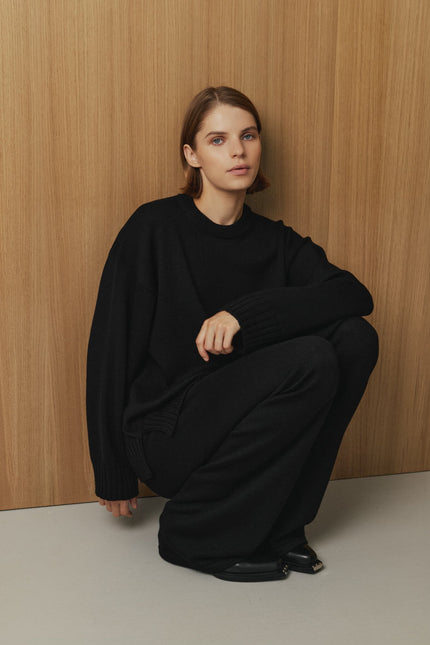 Women's black knit two piece set