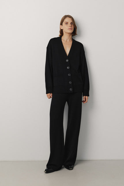 Women's black merino wool matching set