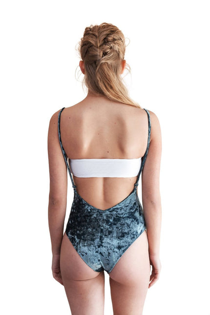 Movom | Khao One Piece