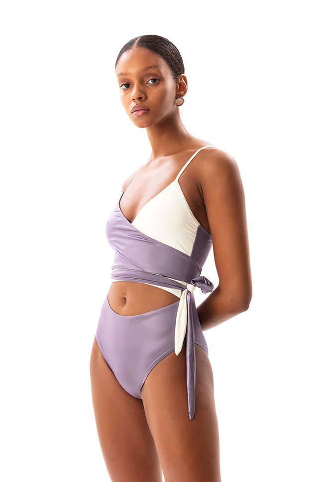 Movom | Solana One Piece