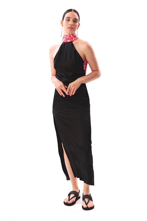 Movom | Vega Maxi dress with halter neck