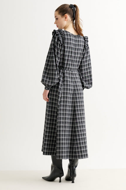 Maisie Shadow Check Long Sleeve Dress - Black & White