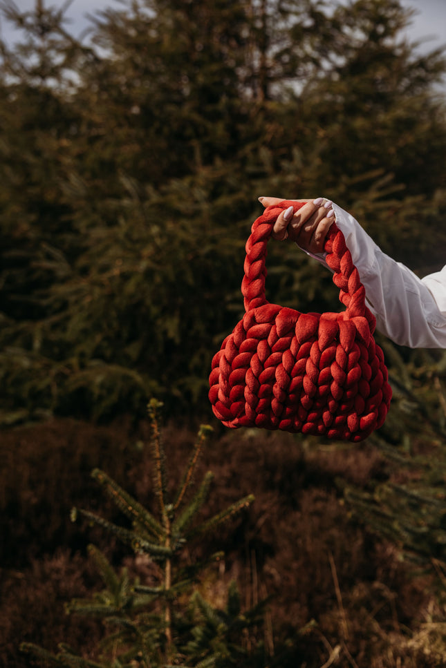 velvet handbag, chunky velvet bag, statement handbag, designer velvet bag, luxury soft bag, handmade velvet bag, unique fashion bag, trendy soft bag, machine washable handbag, elegant evening bag, soft chunky velvet handbag for everyday wear, handmade statement bag with a long handle, luxury machine washable bag for special occasions, unique velvet crossbody bag for women, fashion-forward plush bag with scarf