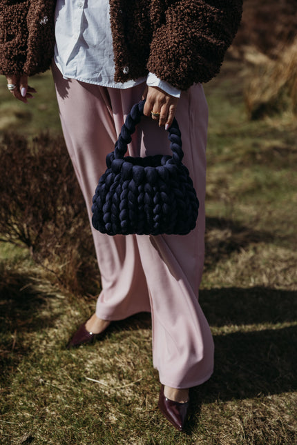 velvet handbag, chunky velvet bag, statement handbag, designer velvet bag, luxury soft bag, handmade velvet bag, unique fashion bag, trendy soft bag, machine washable handbag, elegant evening bag, soft chunky velvet handbag for everyday wear, handmade statement bag with a long handle, luxury machine washable bag for special occasions, unique velvet crossbody bag for women, fashion-forward plush bag with scarf