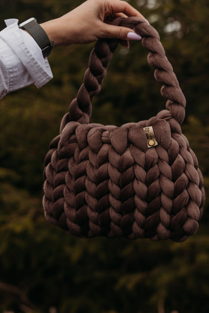 velvet handbag, chunky velvet bag, statement handbag, designer velvet bag, luxury soft bag, handmade velvet bag, unique fashion bag, trendy soft bag, machine washable handbag, elegant evening bag, soft chunky velvet handbag for everyday wear, handmade statement bag with a long handle, luxury machine washable bag for special occasions, unique velvet crossbody bag for women, fashion-forward plush bag with scarf