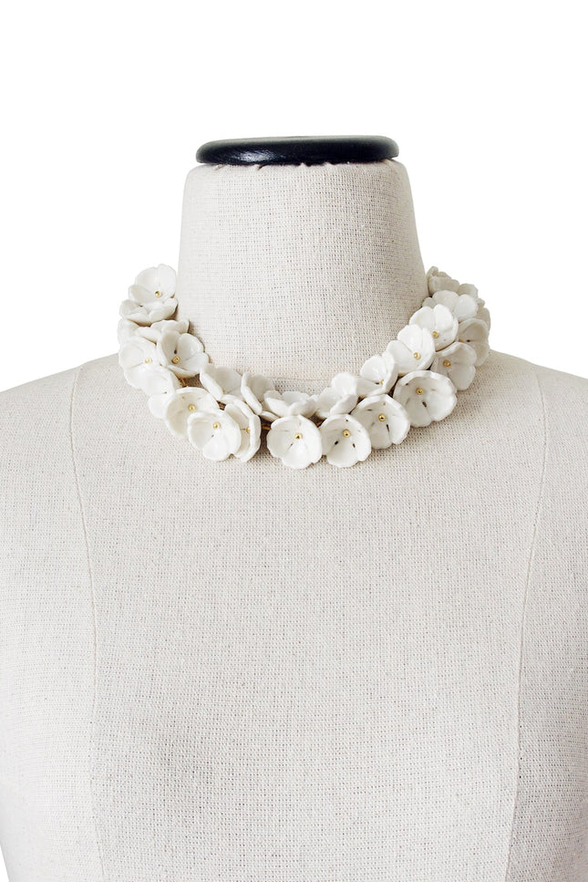 Poporcelain | Plum Blossom Cluster Chain Necklace