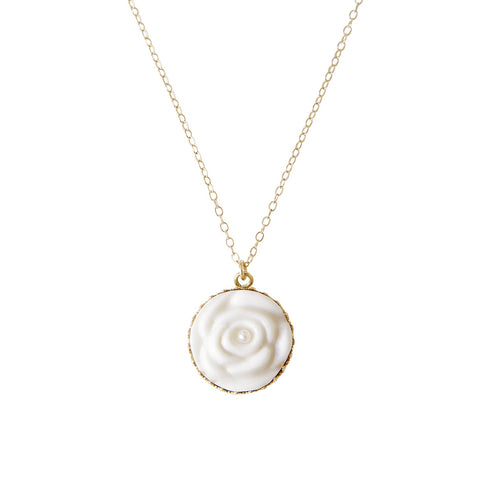 Poporcelain | Rose with Pearl Pendant Necklace
