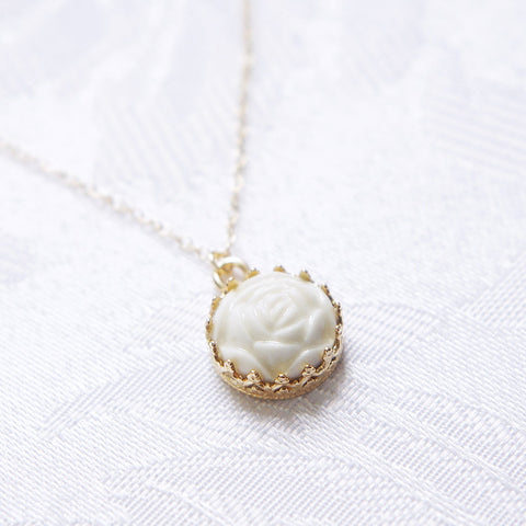 Poporcelain | Rose Charm Pendant Necklace