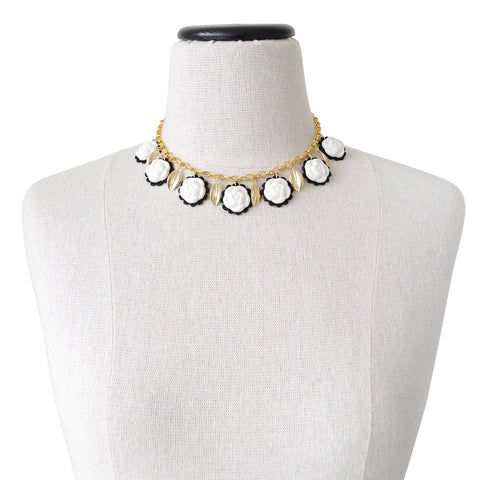 Poporcelain | Camellias and Leaves Chain Necklace