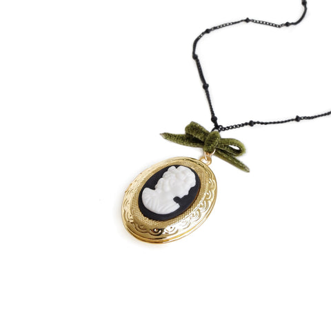 Poporcelain | Dark Romance Goddess Oval Cameo Locket Necklace