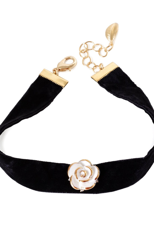 Poporcelain | White Cloud Rose Black Velvet Choker
