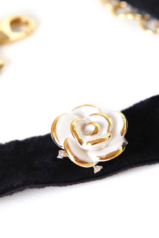 Poporcelain | White Cloud Rose Black Velvet Choker