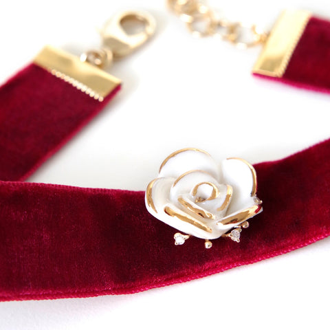 Poporcelain | White Cloud Rose Red Velvet Choker