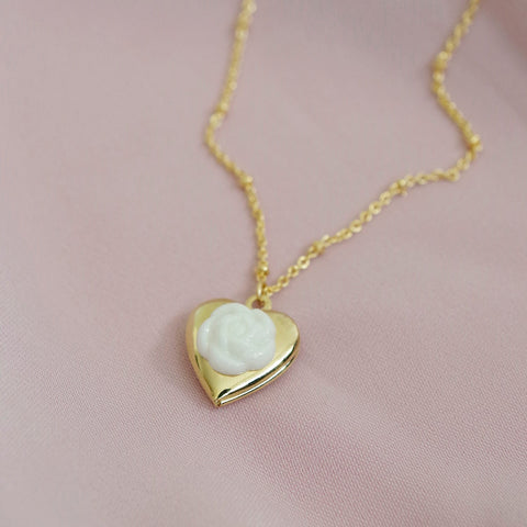 Poporcelain | Camellia Heart Locket Pendant Necklace