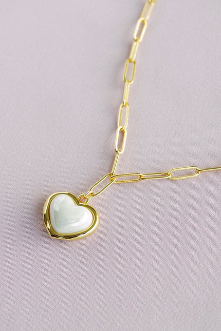 Poporcelain | Pearly White Heart Pendant Necklace