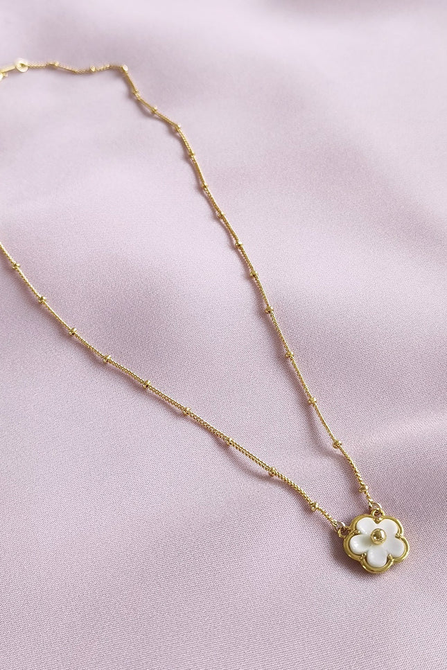 Poporcelain | Daisy Pendant Necklace