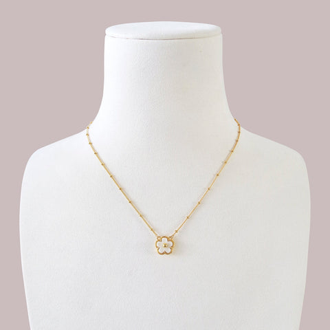 Poporcelain | Daisy Pendant Necklace