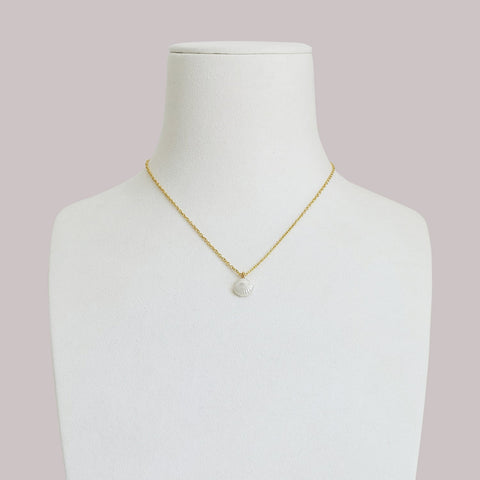 Poporcelain | Mini Porcelain Seashell Necklace