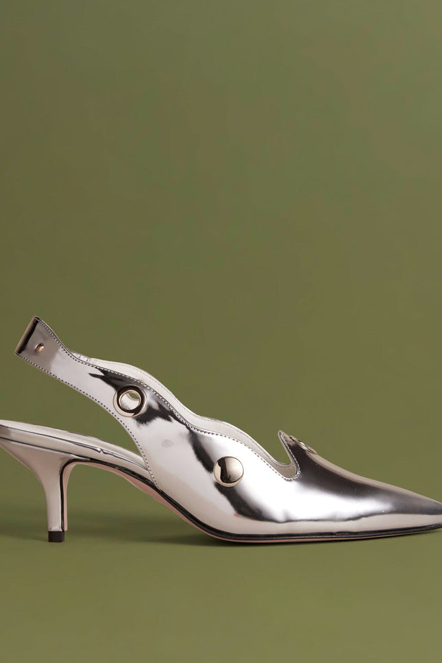 O2 Monde | Nakabuye Pumps metallic silver