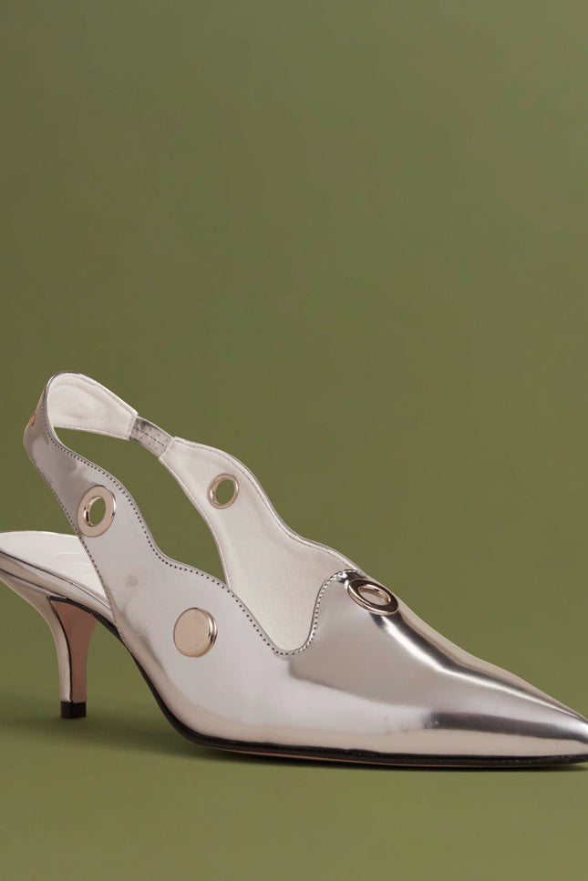 O2 Monde | Nakabuye Pumps metallic silver