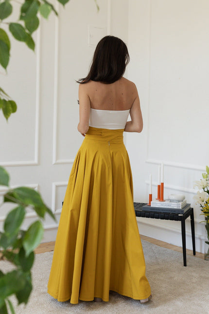 Back view of maxi cotton skirt