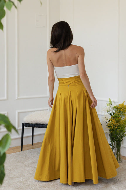 Back view of maxi cotton skirt