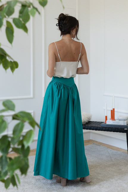 Back view of maxi cotton skirt