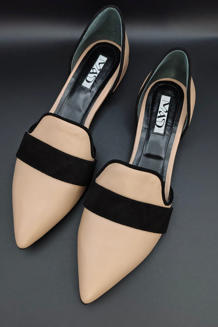 Nude leather ballerinas