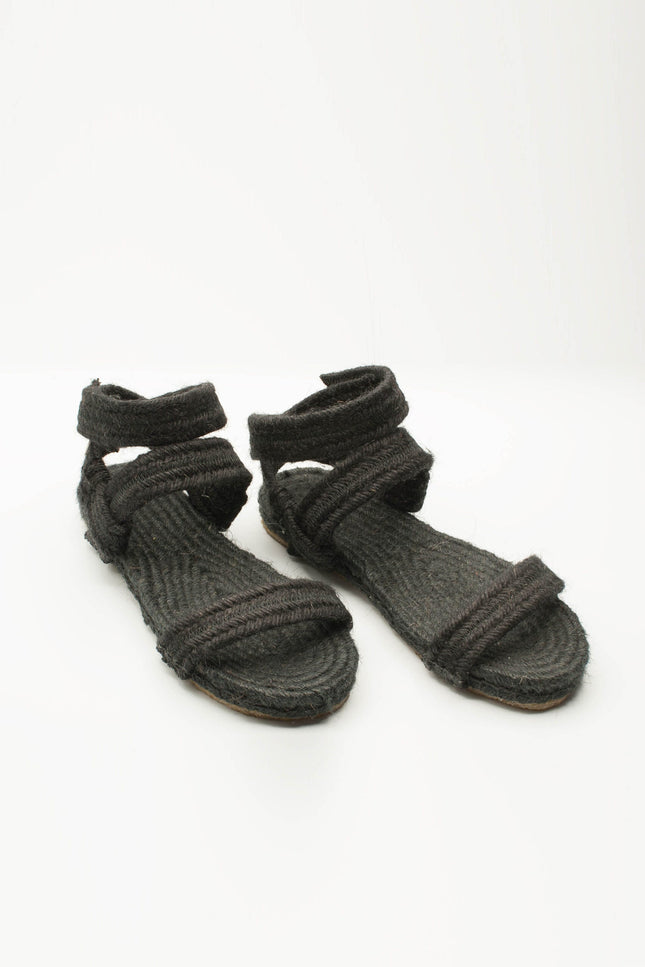A Perfect Nomad | BOIX NEGRO