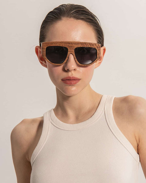 Okulary przeciwsłoneczne EVÉN I ORI - drewno orzechowe