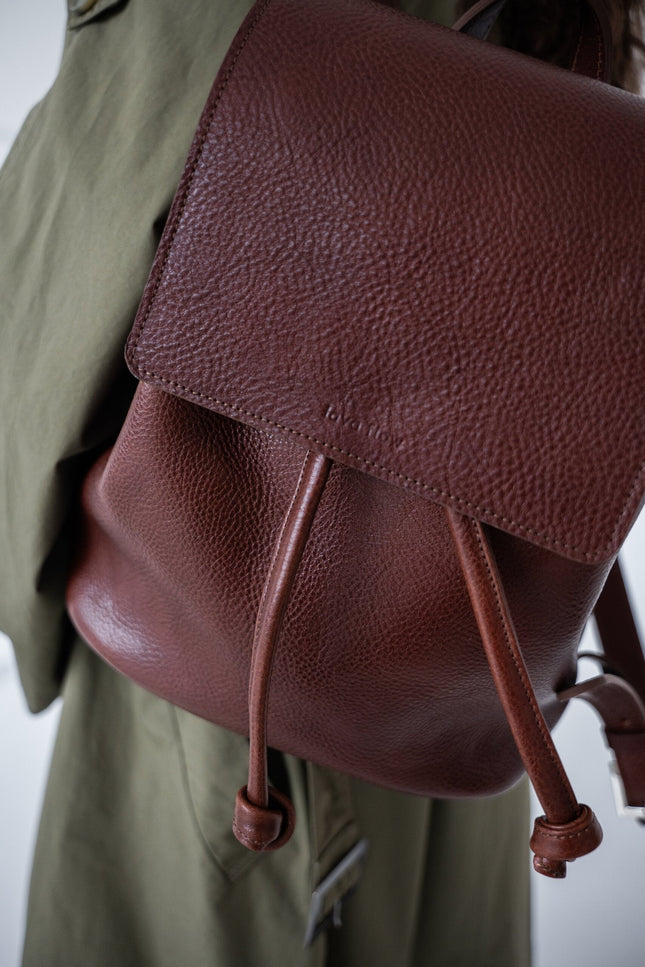 Lava Flow | Backpack Oshima