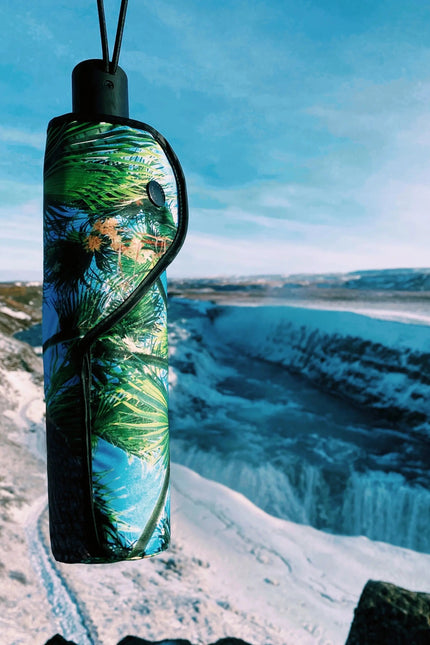 Paradise Umbrella – Tropical, Windproof & UPF50+ Protection.
