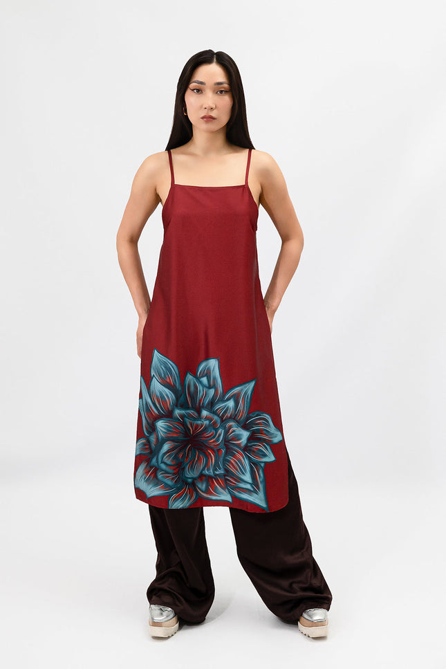 Janara Jones | Wine Blue Rose Print Cami Top