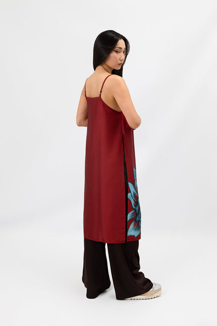 Janara Jones | Wine Blue Rose Print Cami Top