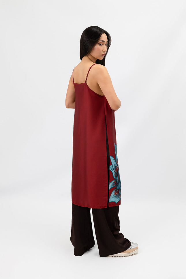 Janara Jones | Wine Blue Rose Print Cami Top