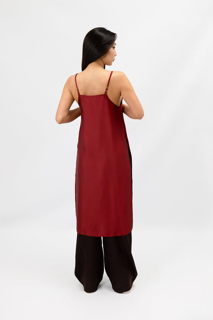 Janara Jones | Wine Blue Rose Print Cami Top