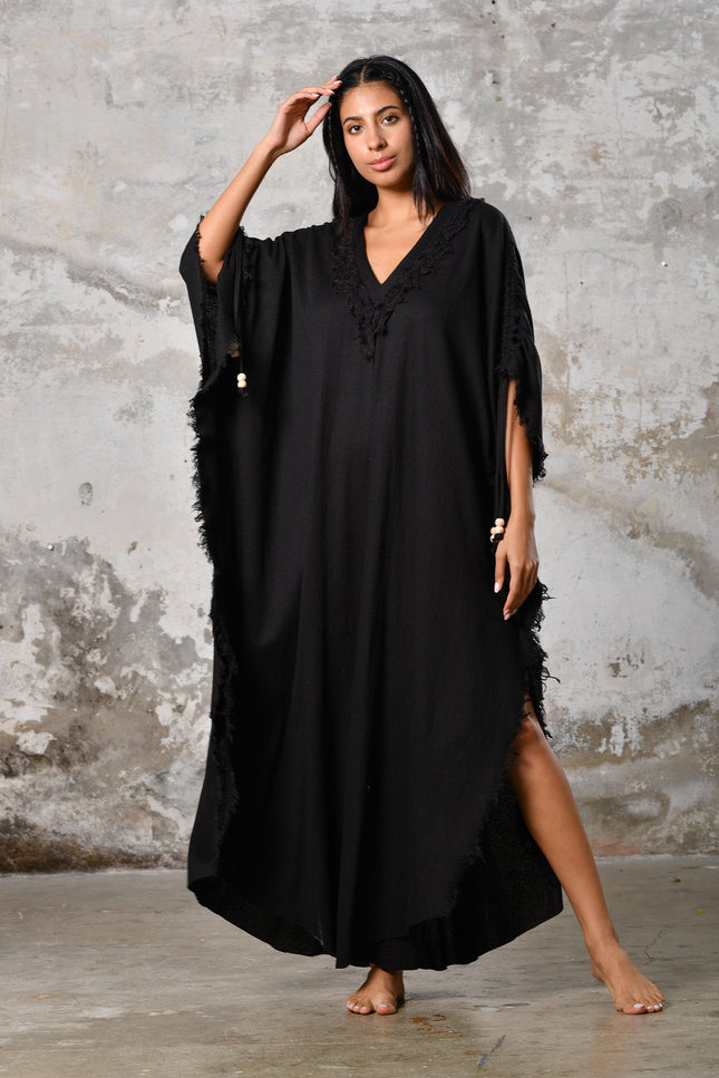 Zhenabia | PUSKUL Kaftan in Black