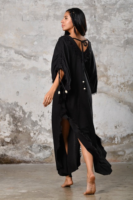 Zhenabia | PUSKUL Kaftan in Black
