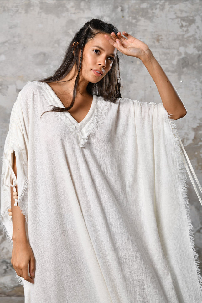 Zhenabia | PUSKUL Kaftan in White