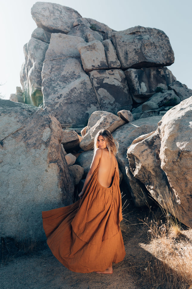A Perfect Nomad | COTTON SYROS - OCHRA