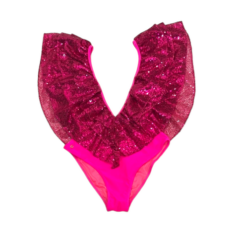 Julia Clancey I Victory Raspberry w cekiny