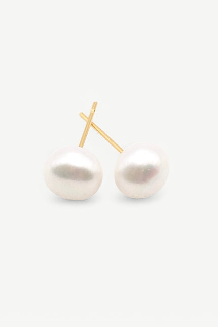 Miss Cecilia | Mini Freshwater Pearl Ear Studs