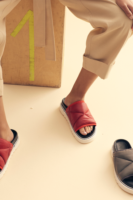 O2 Monde | Anahita Slippers grey nylon