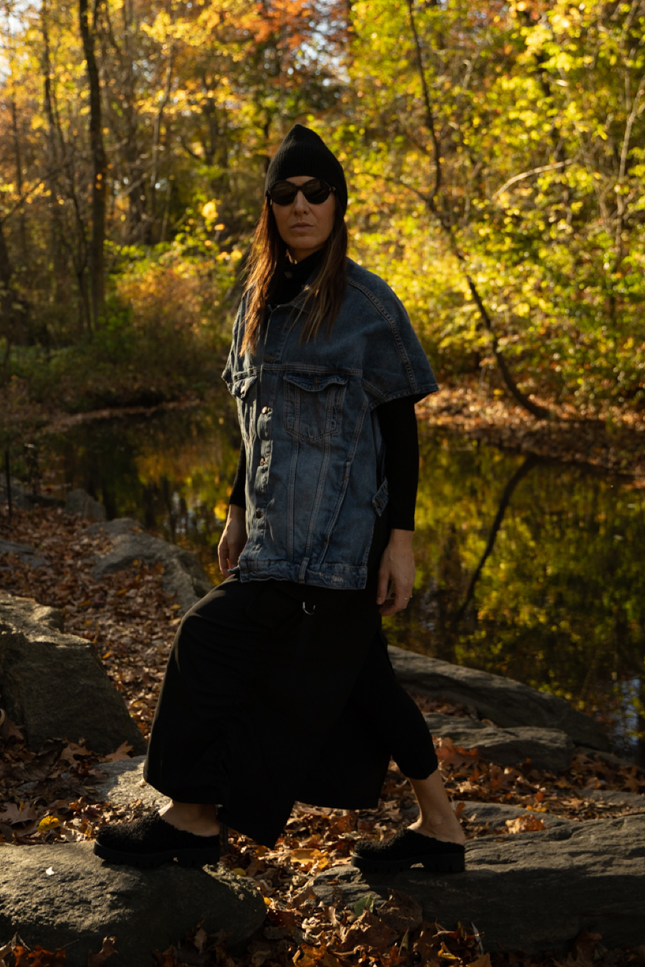 O2 Monde | Hebo Slippers black shearling