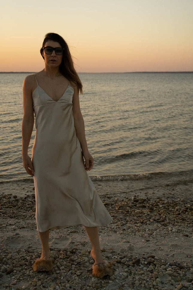 O2 Monde | Veles Sandals fur beige