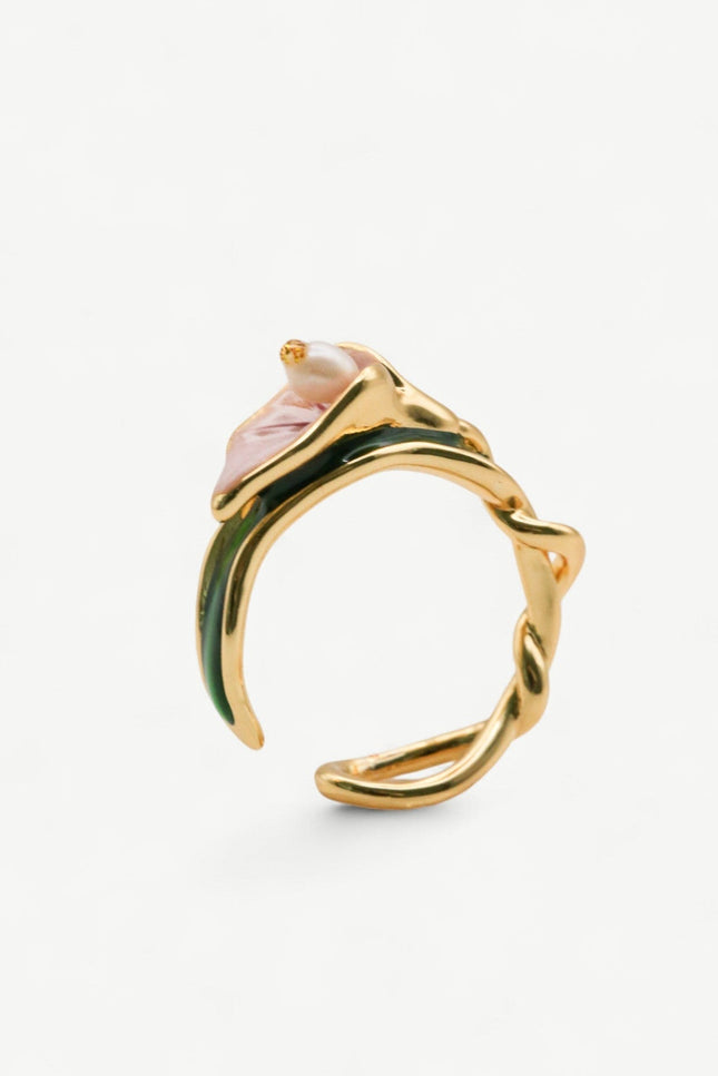 Miss Cecilia | Calla Lily Ring