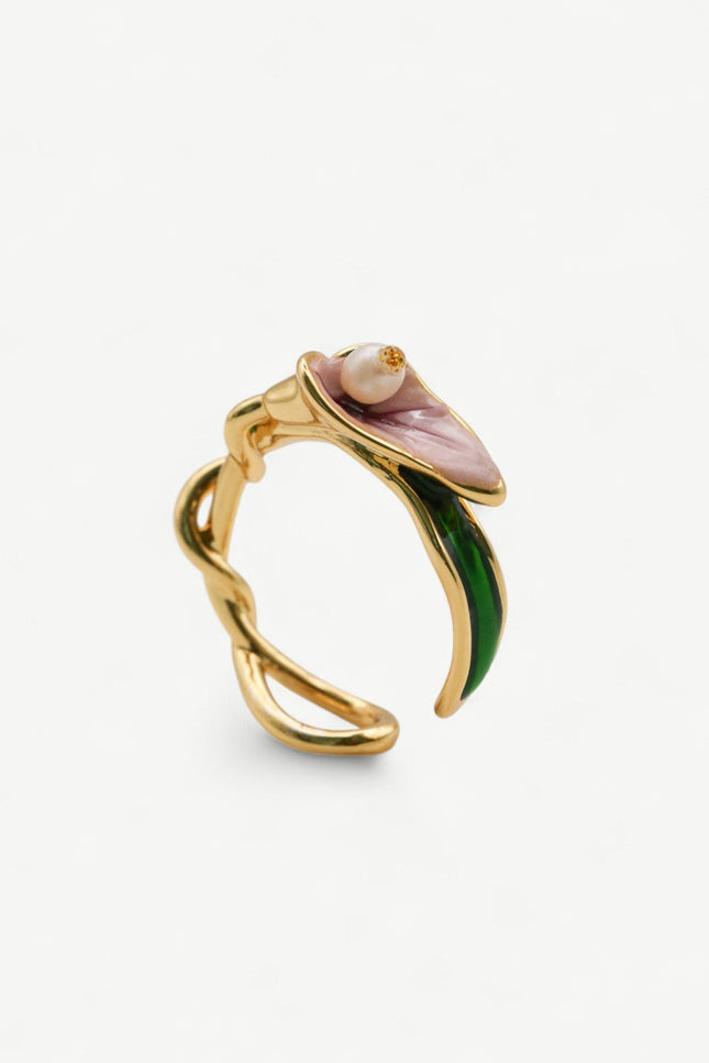 Miss Cecilia | Calla Lily Ring