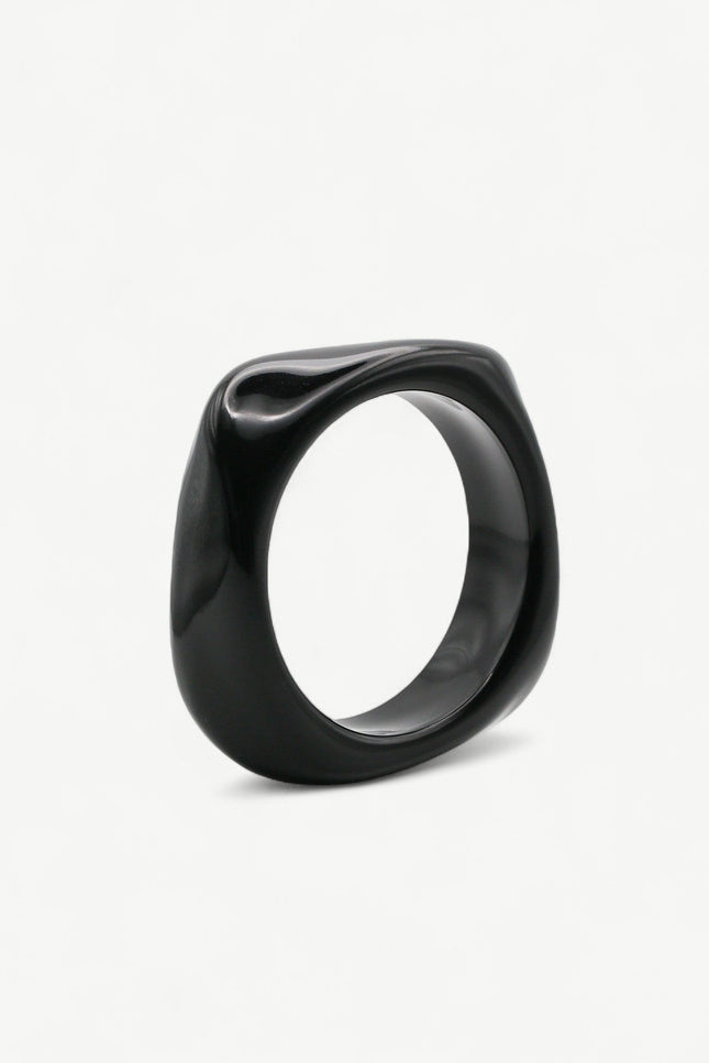 Miss Cecilia | Sculpted Square Bangle