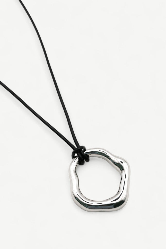 Miss Cecilia | Loop Necklace